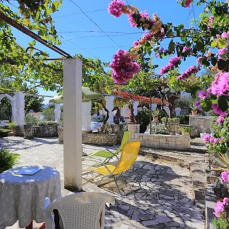 By The Sea Kanica, - 1106 * Rogoznica (Sibenik-Knin)